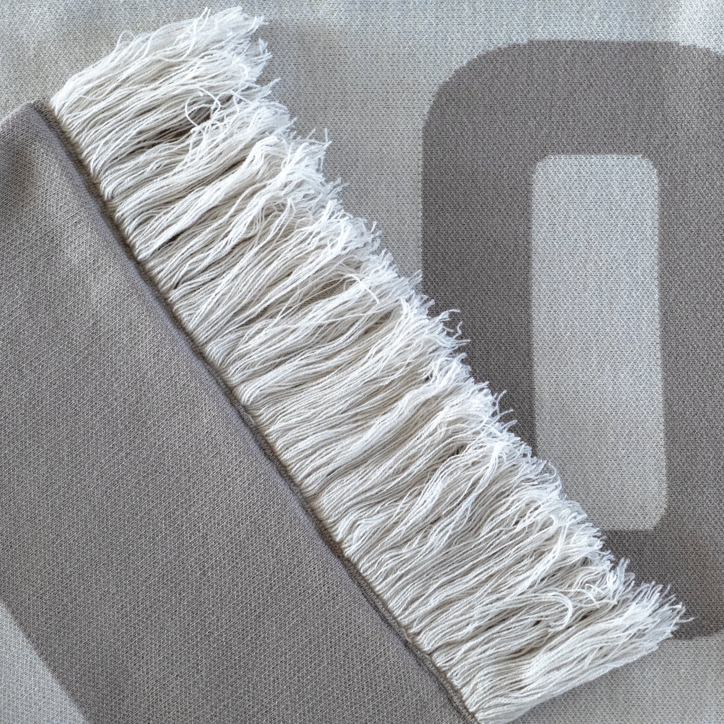 NOTYOURS SCARF - DARK GREY / LIGHT GREY